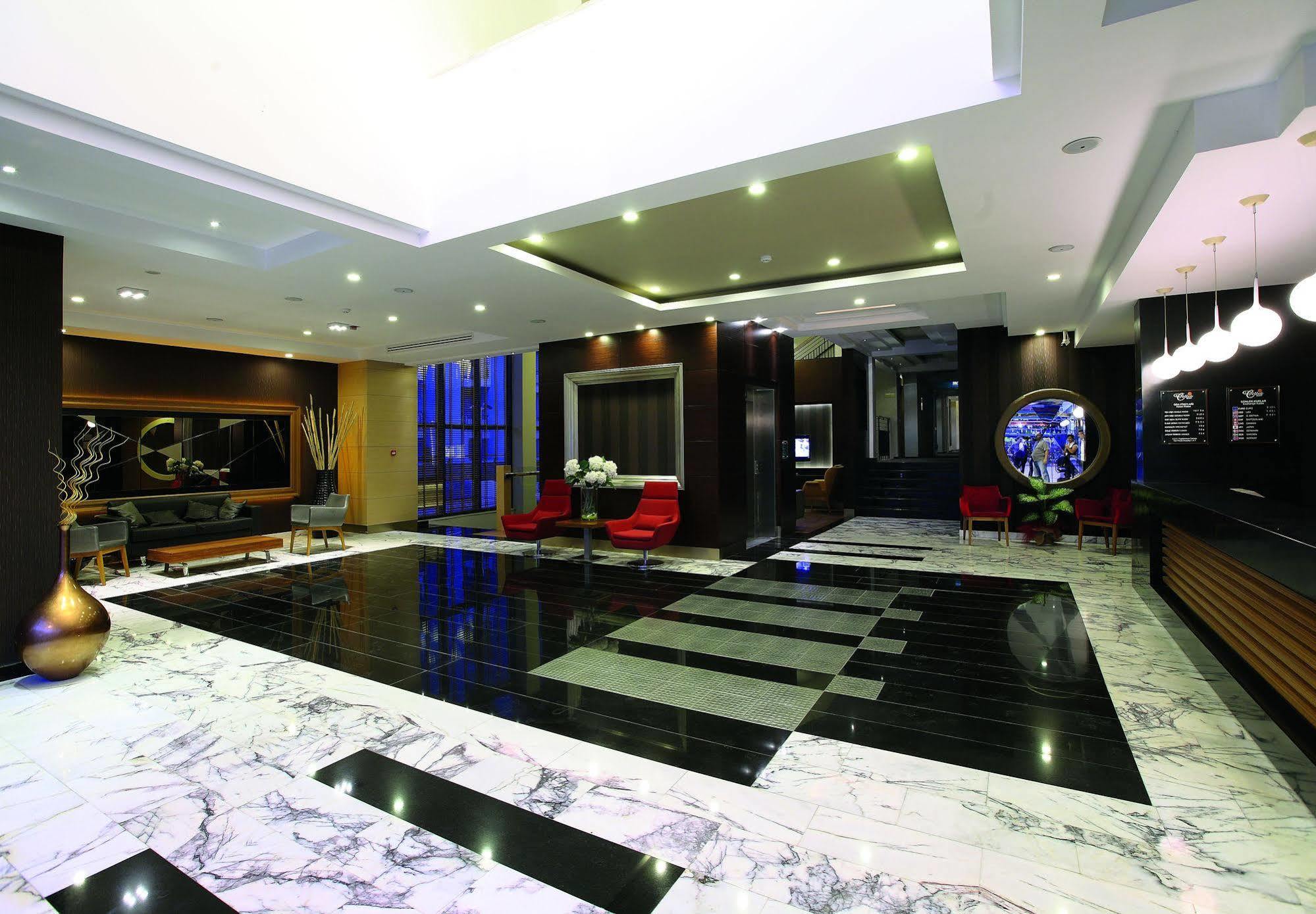 Cettia 4*